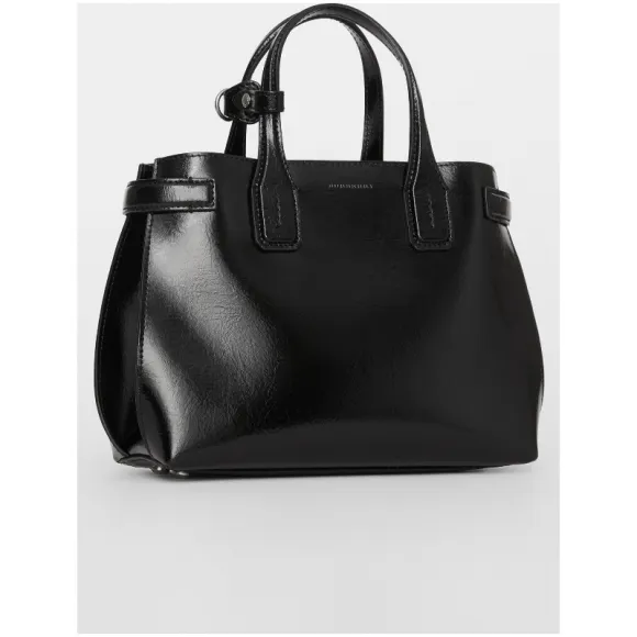 博百利/Burberry 女士 小号柔软皮革班纳手袋 (黑色) 80044801