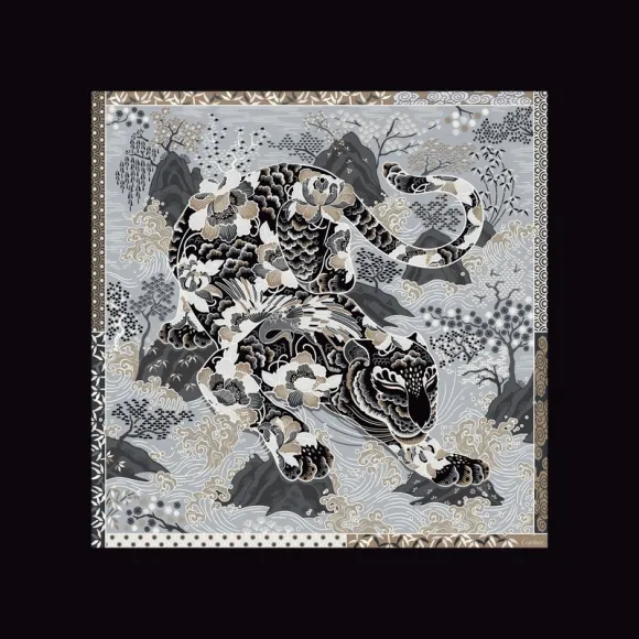 卡地亚/Cartier OS000152 猎豹印花方巾 黑色和米色斜纹真丝 