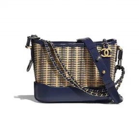 香奈儿/Chanel 香奈儿GABRIELLE小号流浪包  藤条、小牛皮、金色与银色金属  米色与海军蓝 A91810-B01918-N5566