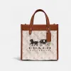 蔻驰/Coach 马车图案印花和马车徽章FIELD 22号托特包 C8456-B4TXF
