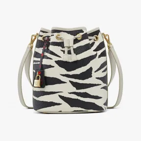 MCM 黑色 抽绳包 MWDDSDU06BK001