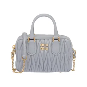 缪缪/Miu Miu 矢车菊蓝 Matelassé 软羊革迷你保龄球包 5BP077-N88-F0591