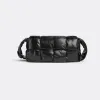 葆蝶家/Bottega Veneta Cassette加衬科技斜挎包 709978VCQ718803