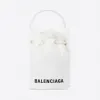 巴黎世家/Balenciaga 女士 WHEEL加小号抽绳水桶包 656682H85MN9060