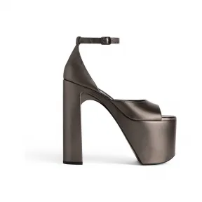 巴黎世家/Balenciaga Camden 160毫米金属质感凉鞋 为 所有 在 深灰 742308-WBC70-1040