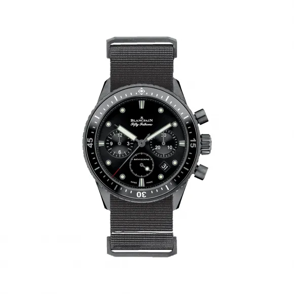 宝珀/Blancpain Fifty Fathoms 五十噚系列 缎面磨砂黑色陶瓷表壳 自动机械机芯 男表 5200-0130-