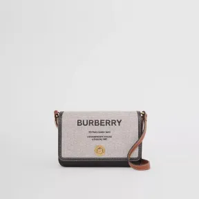 博百利/Burberry Horseferry 印花帆布拼皮革斜背包 (黑色 / 棕褐色) - 女士 80418331