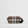 博百利/Burberry 格纹拼皮革斜背包 (深桦木棕) 80551721
