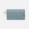 迪奥/Dior Lady Dior 链条手袋 云雾蓝羊皮革藤格纹 S0204ONMJ_M81B_TU